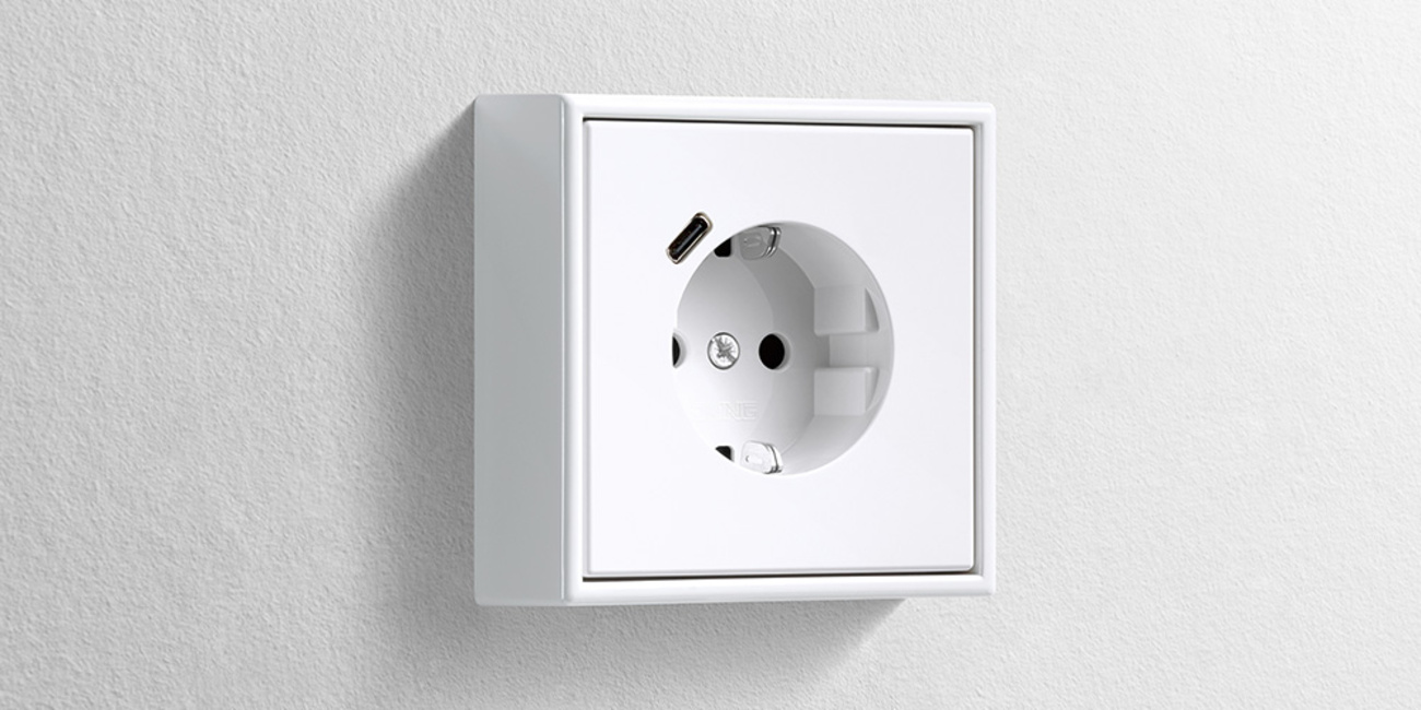 Erweiterter Anschlussraum für die Nachrüstung bei Kothhuber Elektro in München